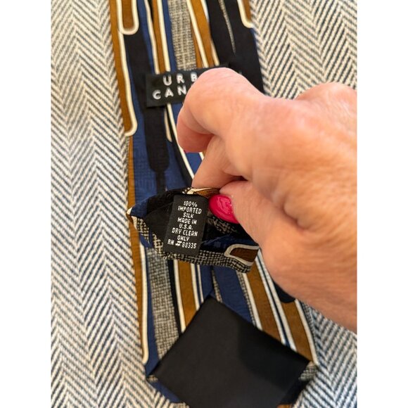 Urban Canvas Mens Silk Tie With Geometric Retro Lines In Blue Brown & Black - Picture 5 of 7